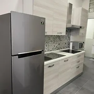 https://casa-calzolari.emilia-romagnahotels.net